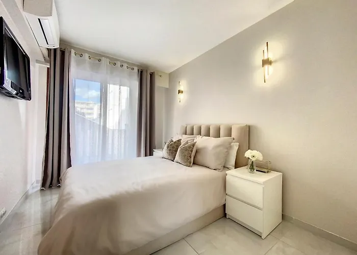 Superbe Appartement - Cannes Proche Du Centre